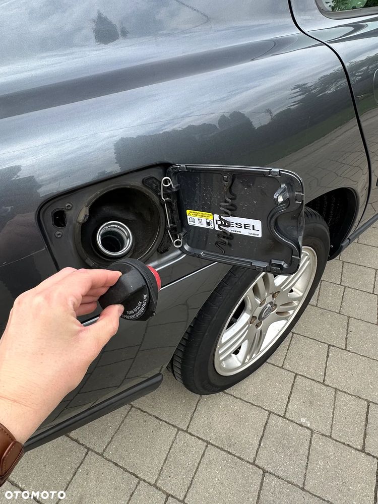Volvo S60 2.4D Kinetic - 16