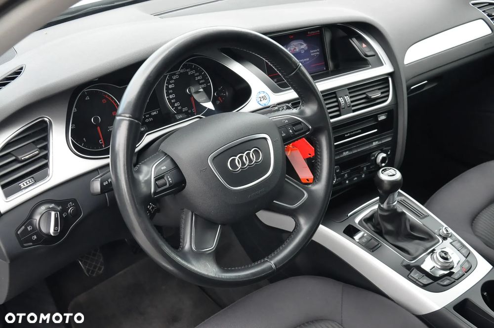 Audi A4 Avant 2.0 TDI DPF Attraction - 21