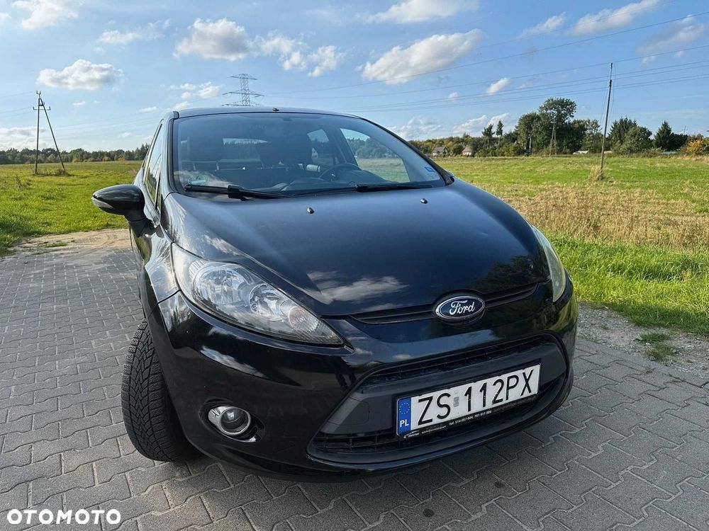 Ford Fiesta - 2