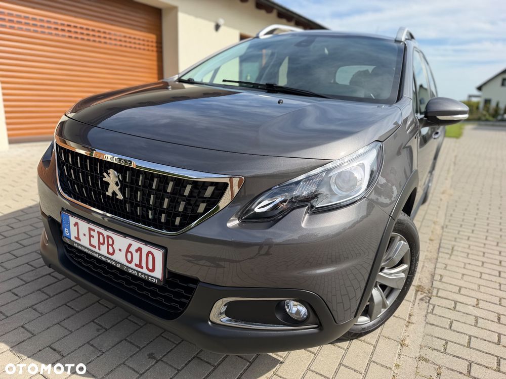 Peugeot 2008 BlueHDi 100 STOP & START Signature - 14