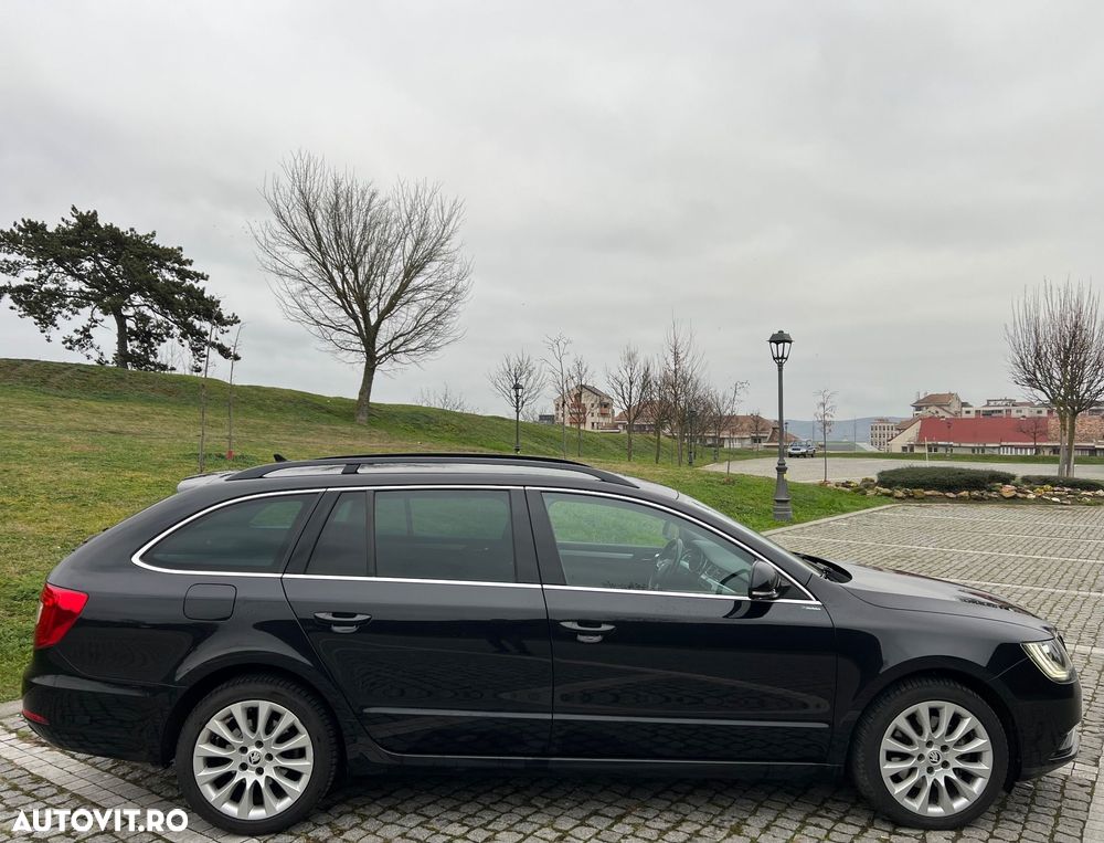 Skoda Superb 2.0 TDI DSG Comfort - 10