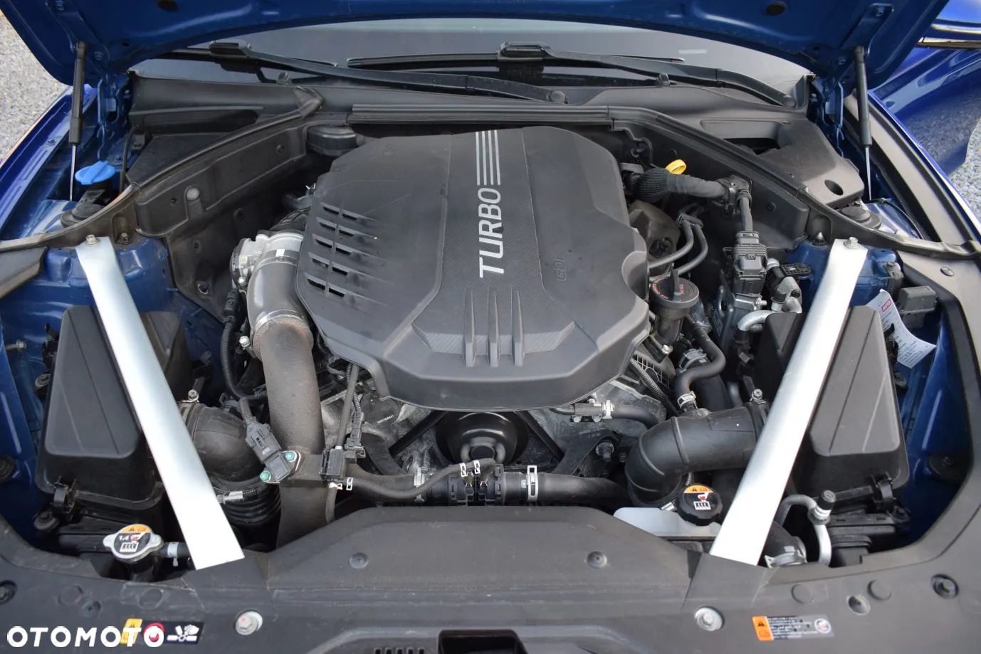 Genesis G70 - 18