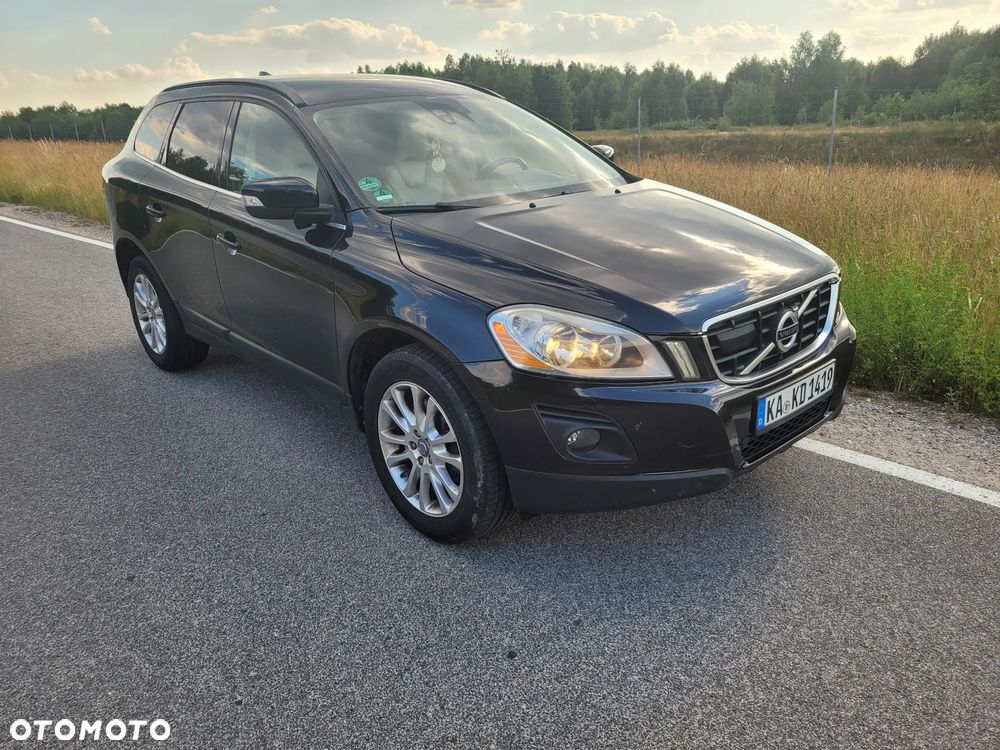 Volvo XC 60 2.4D AWD Momentum - 1