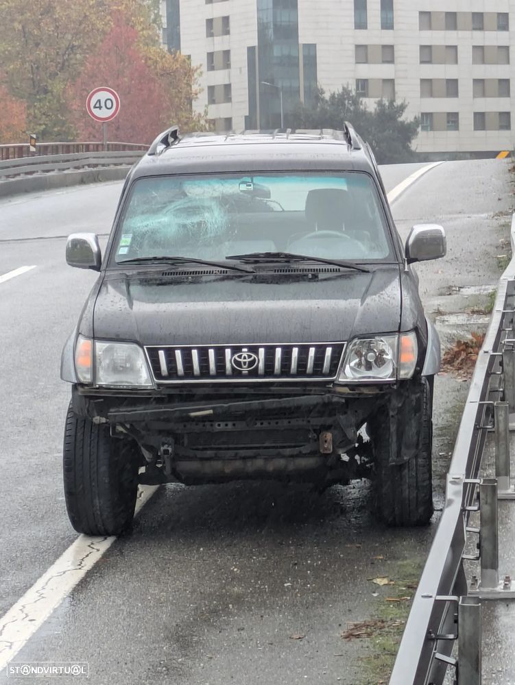 Toyota Land Cruiser Prado - 1