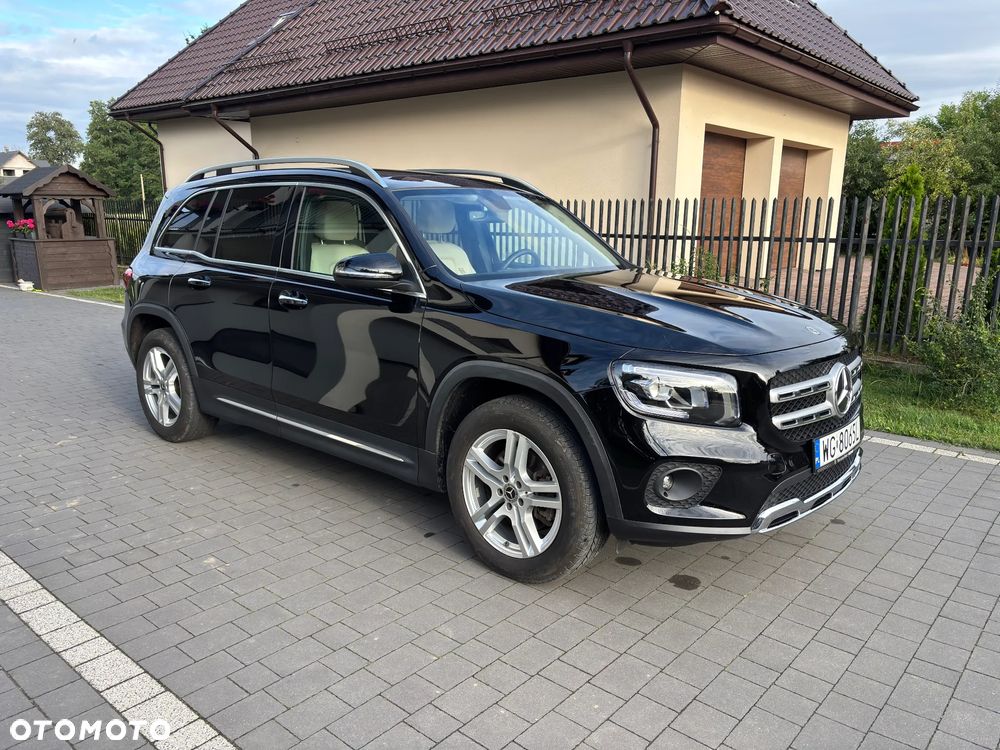 Mercedes-Benz GLB 250 4Matic 8G-DCT - 7