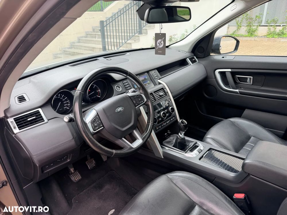 Land Rover Discovery - 14