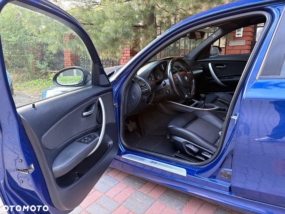 BMW Seria 1 - 22