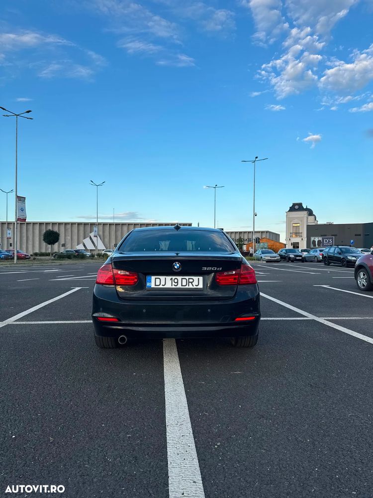 BMW Seria 3 - 10