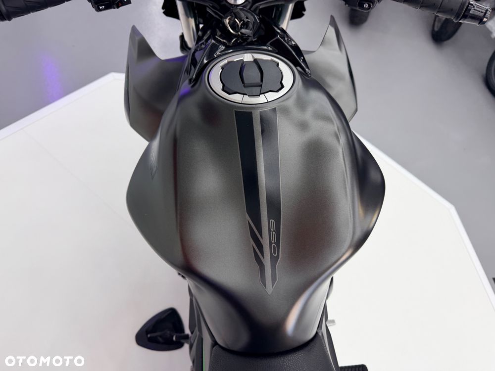 Kawasaki Z 650 - 31