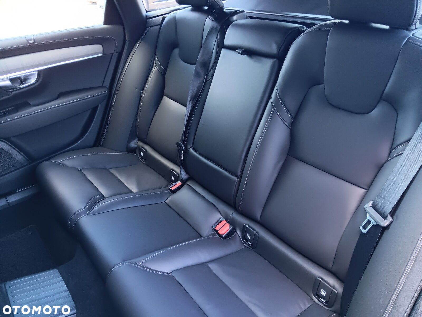 Volvo V90 - 21