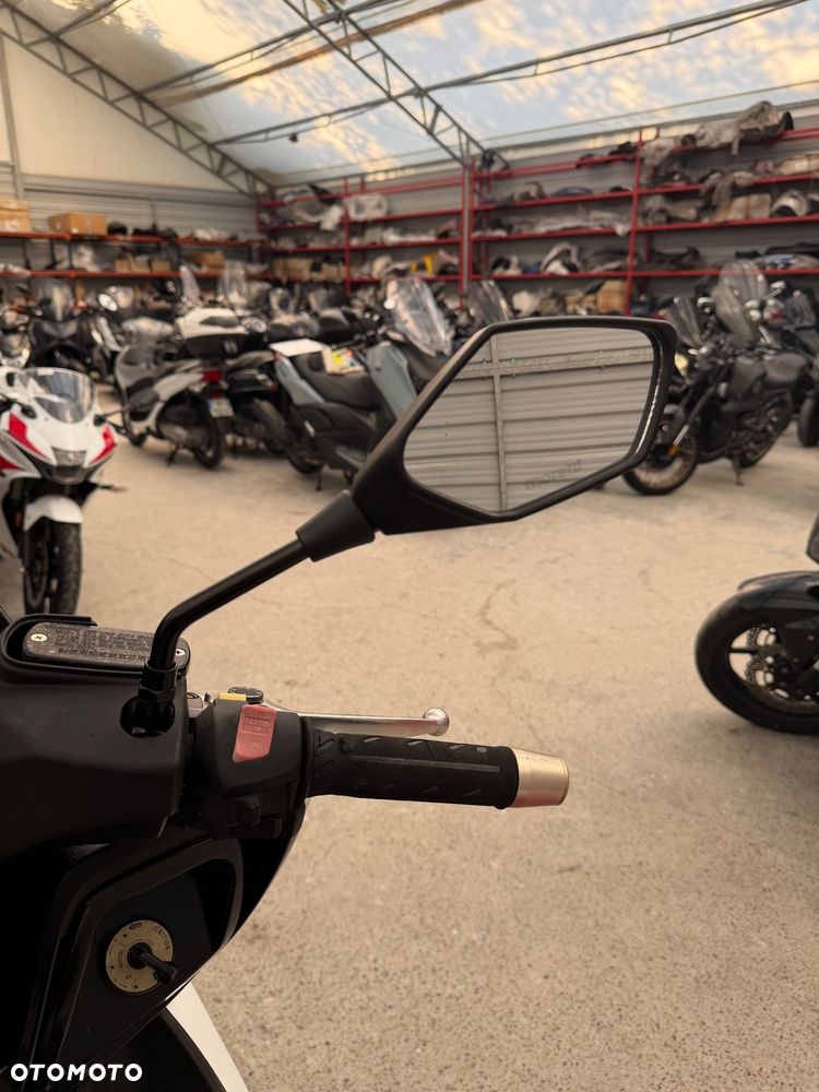 Kymco Dink - 10