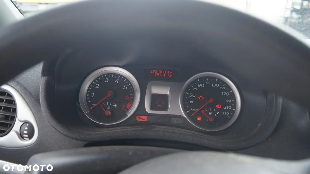 Renault Clio 1.2 16V Alize Euro5 - 10