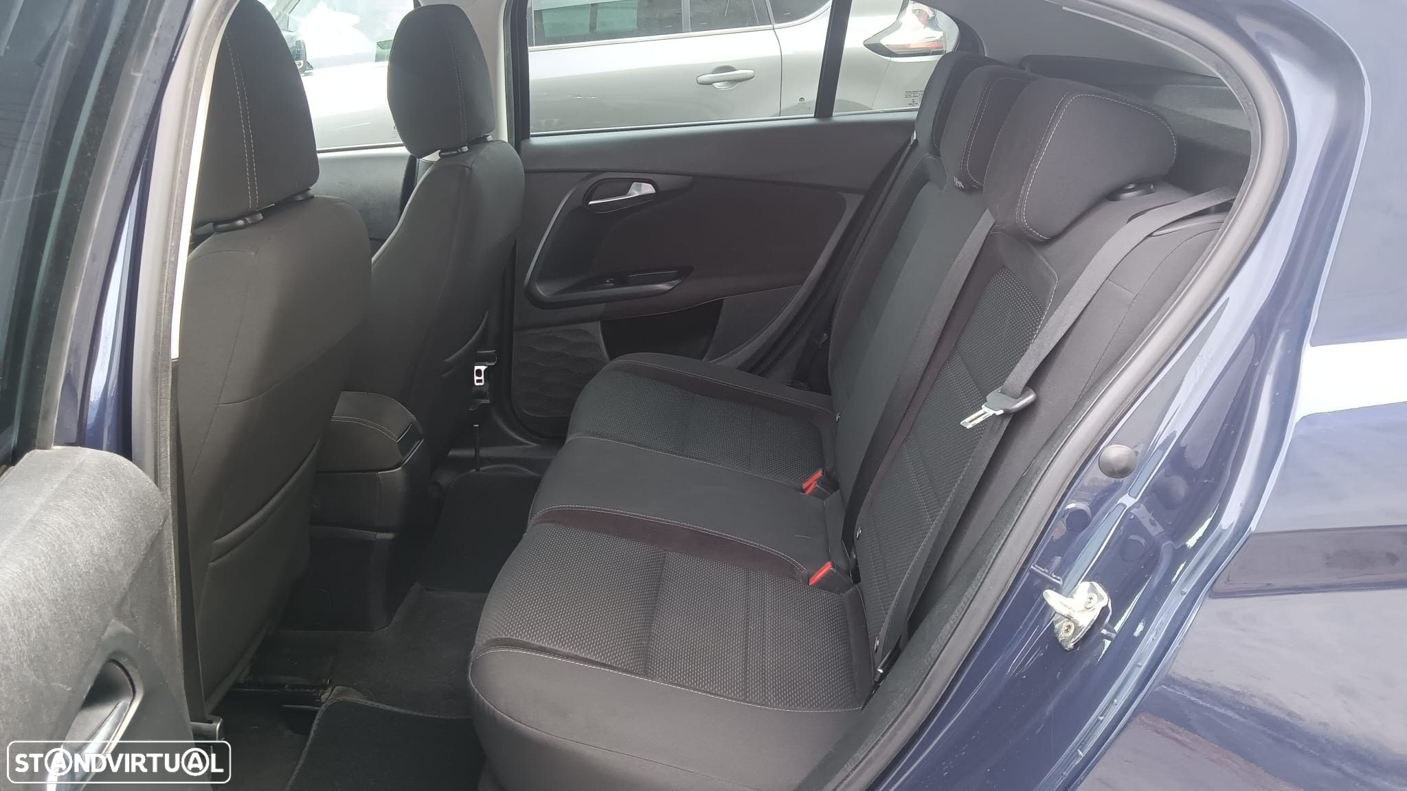 Fiat Tipo 1.3 M-Jet Lounge J17 - 11