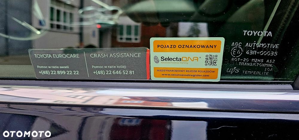 Toyota Camry 2.5 Hybrid Executive CVT - 35