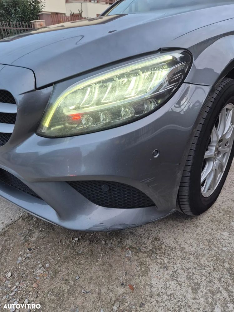 Mercedes-Benz C 180 d T 9G-TRONIC - 14