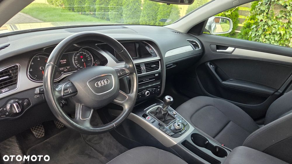 Audi A4 - 14