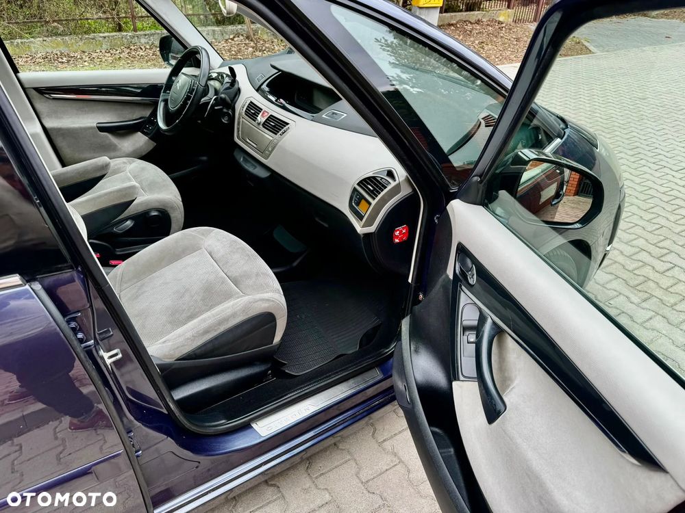 Citroën C4 Grand Picasso 2.0 HDi Equilibre Exclusive - 31