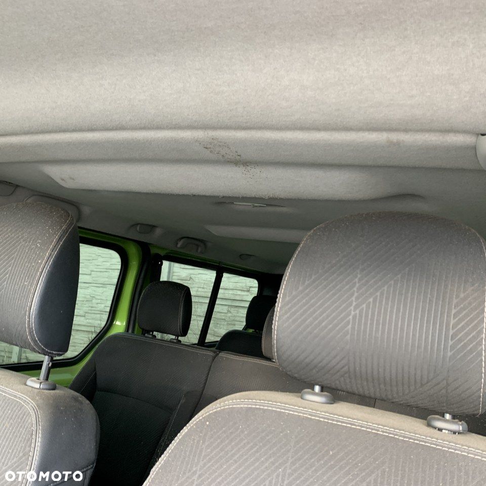 Renault Trafic - 25