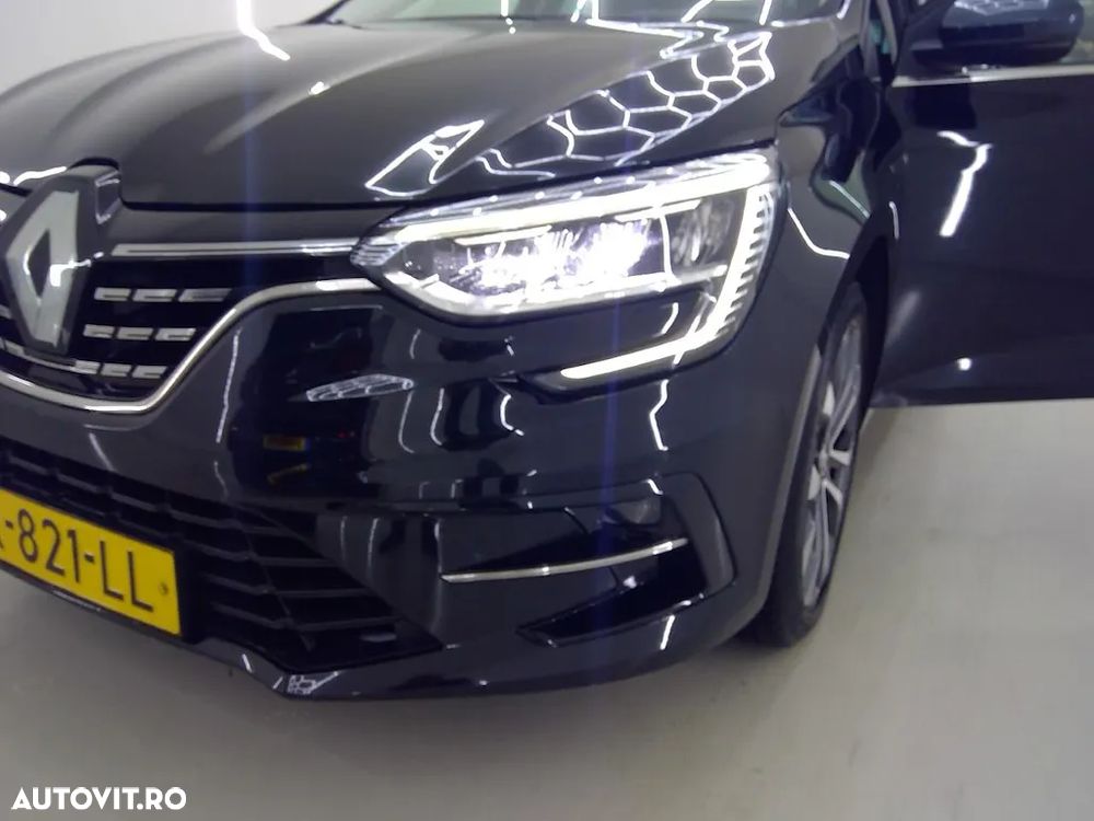 Renault Megane TCe 160 GPF EDC R.S. LINE - 10