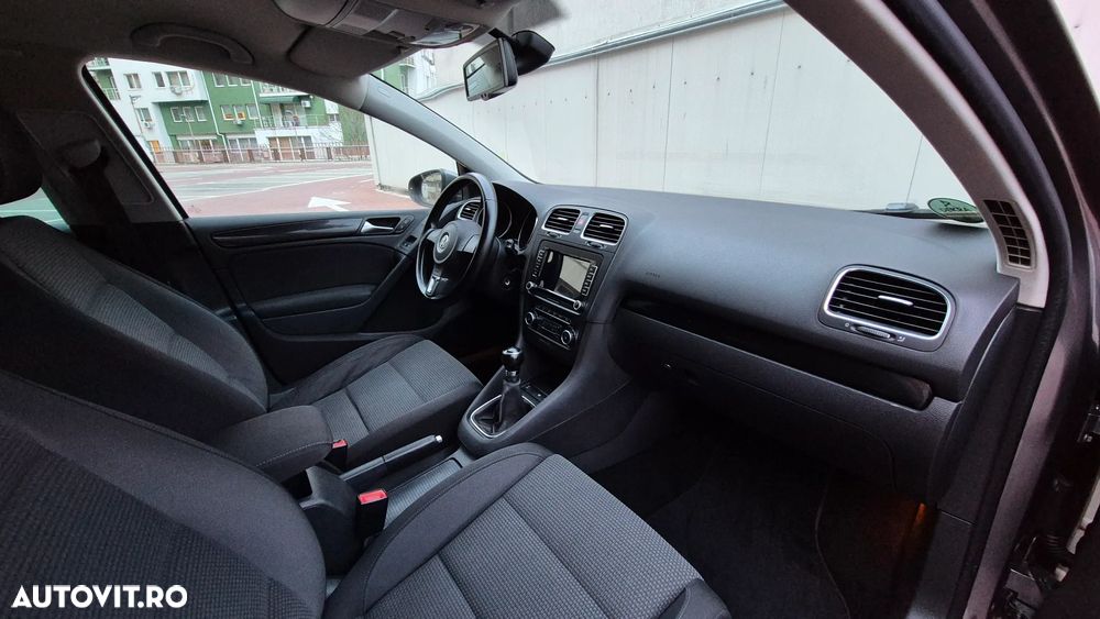 Volkswagen Golf 1.6 Tour Edition - 11