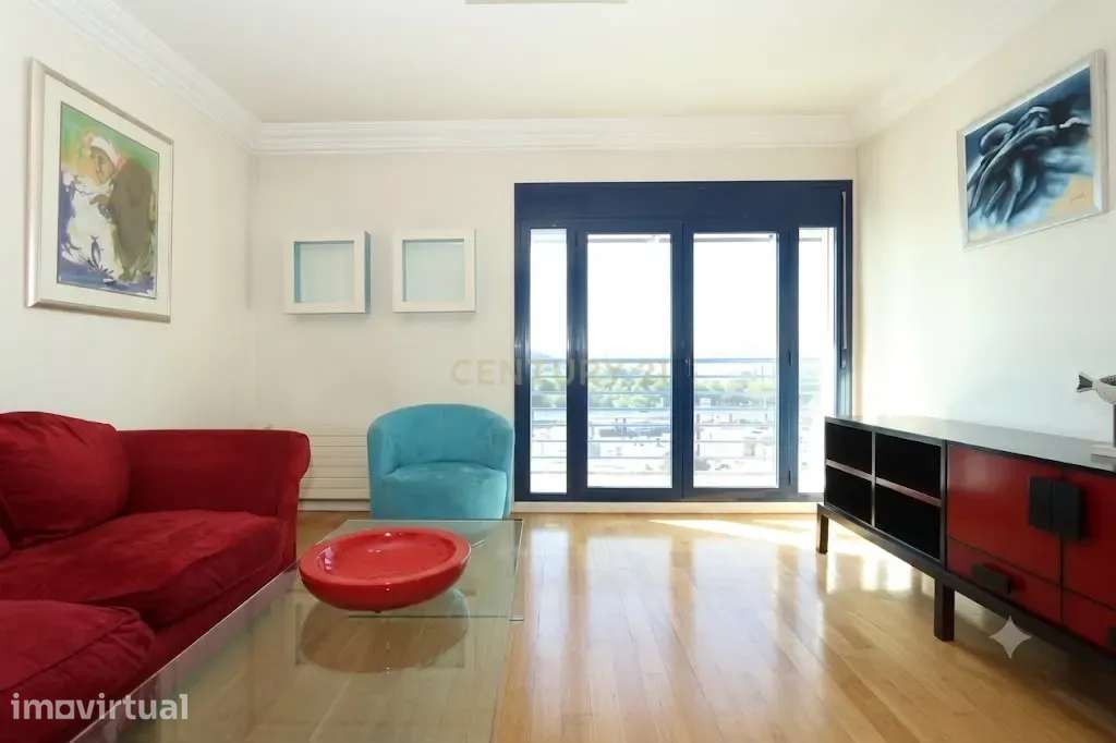 Excelente Apartamento mobilado T1 com Vista Panorâmica em Sete Rios, L - Grande imagem: 3/14