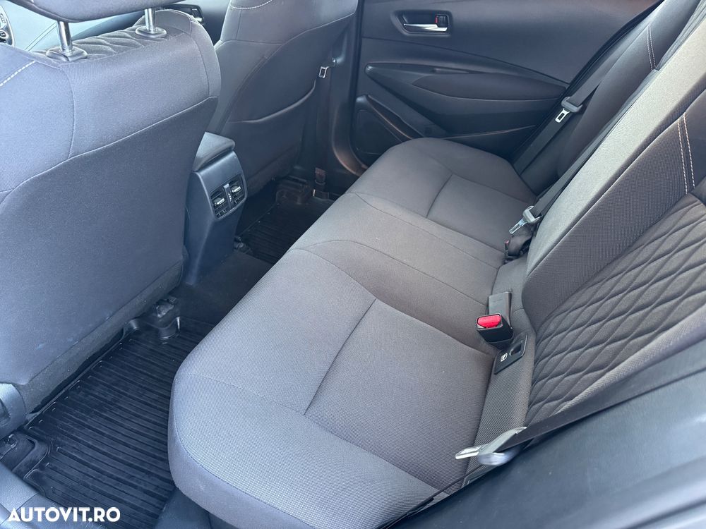 Toyota Corolla 1.8 HSD Dynamic - 14