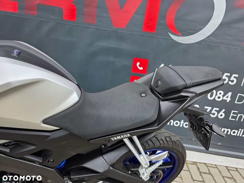 Yamaha MT - 8