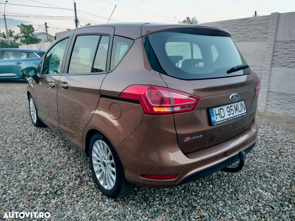 Ford B-Max 1.6 TDCi Titanium - 21