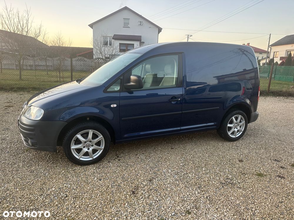 Volkswagen Caddy - 2