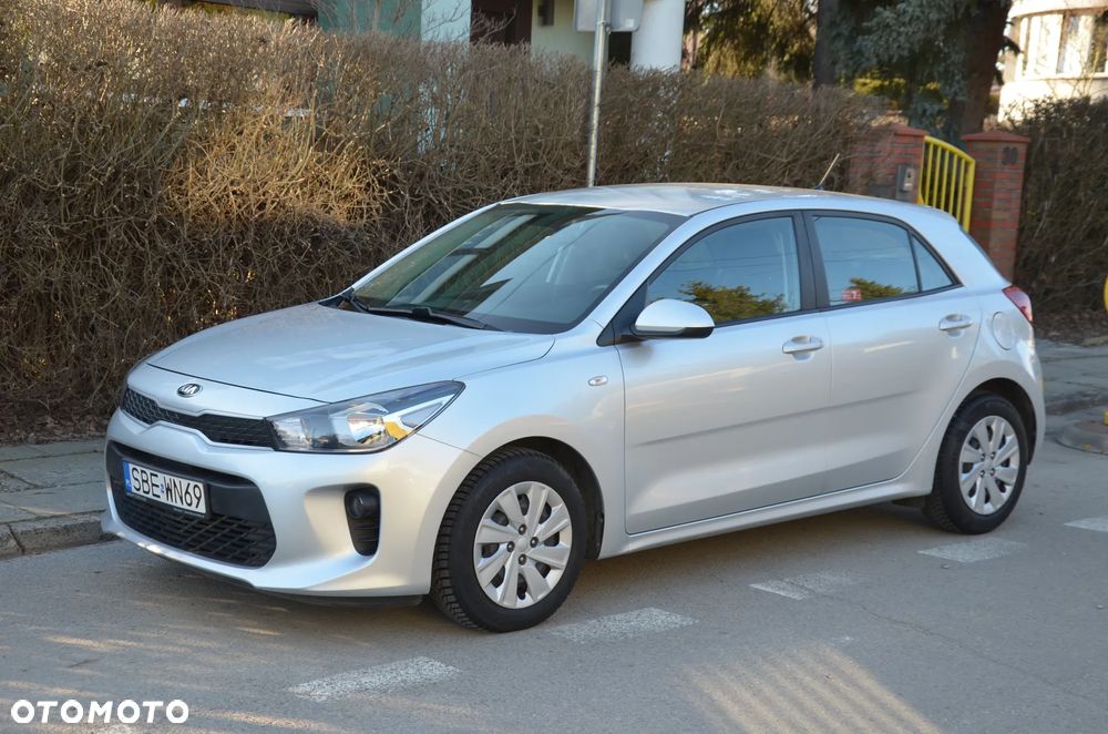 Kia Rio 1.4 M - 5
