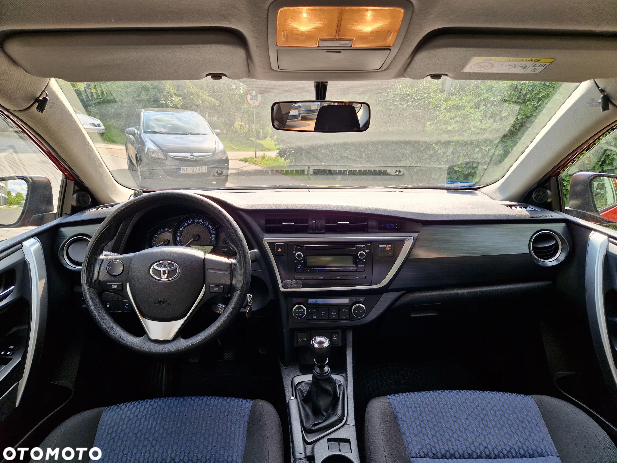 Toyota Auris 1.6 Active - 3