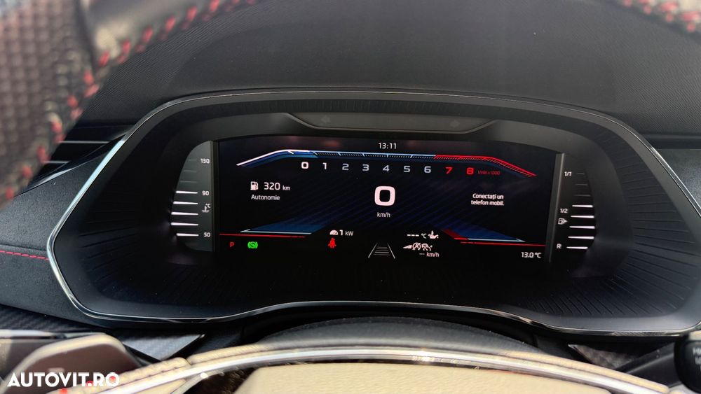 Skoda Octavia 2.0 TSI DSG RS - 11