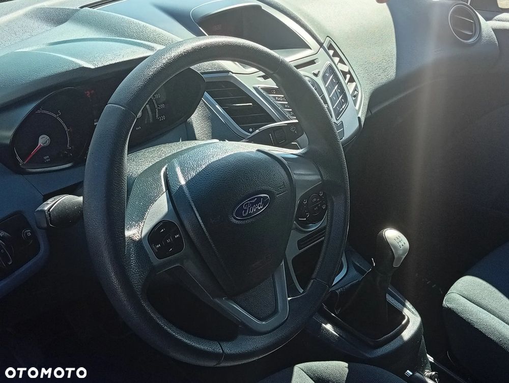Ford Fiesta 1.25 Ghia EU5 - 7