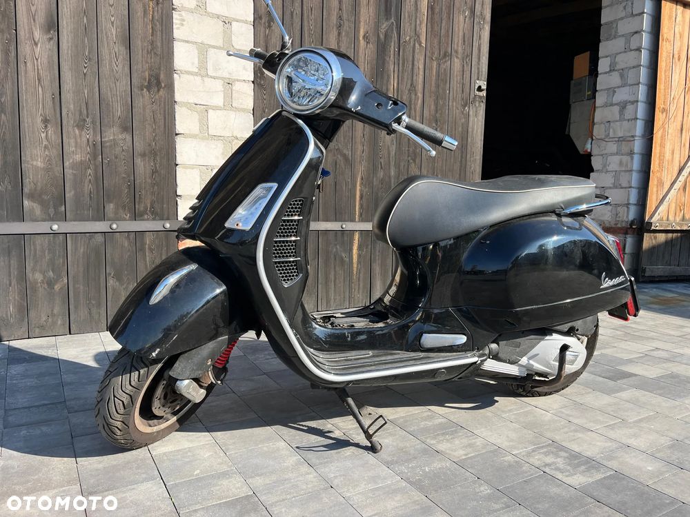 Vespa GTS - 4