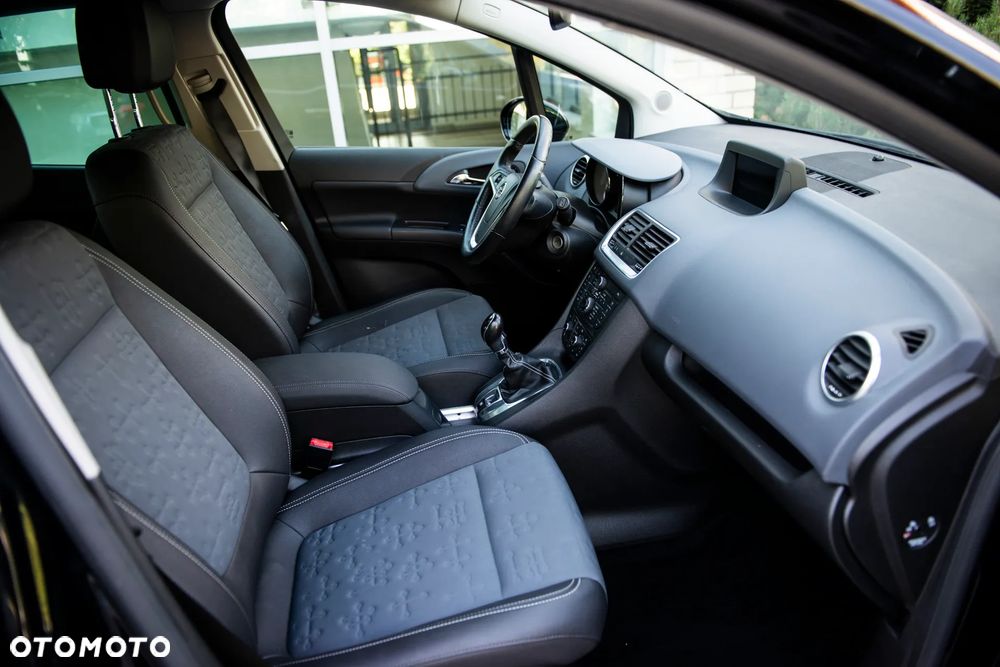 Opel Meriva 1.6 16V Cosmo - 25