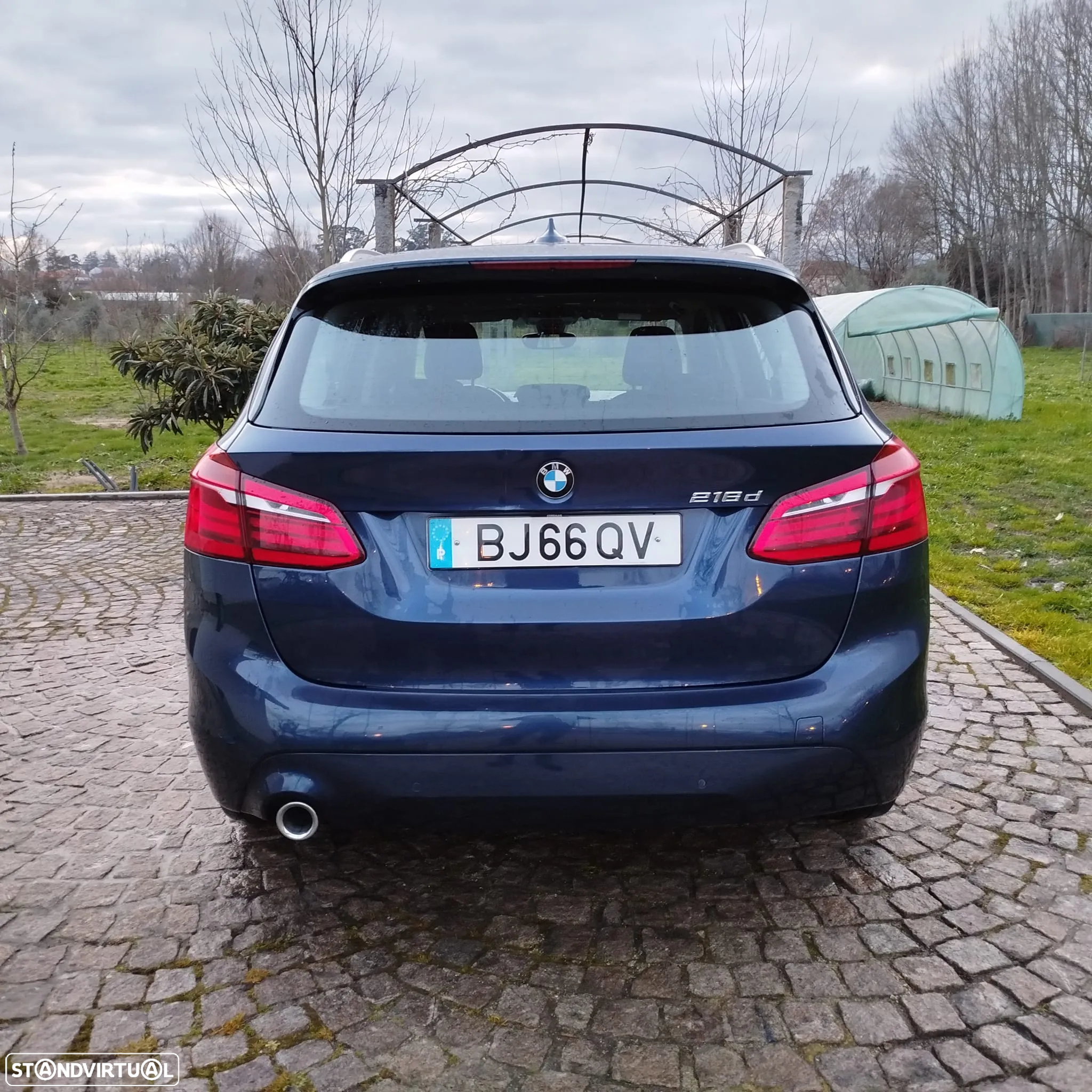 BMW 216 Gran Tourer d - 2