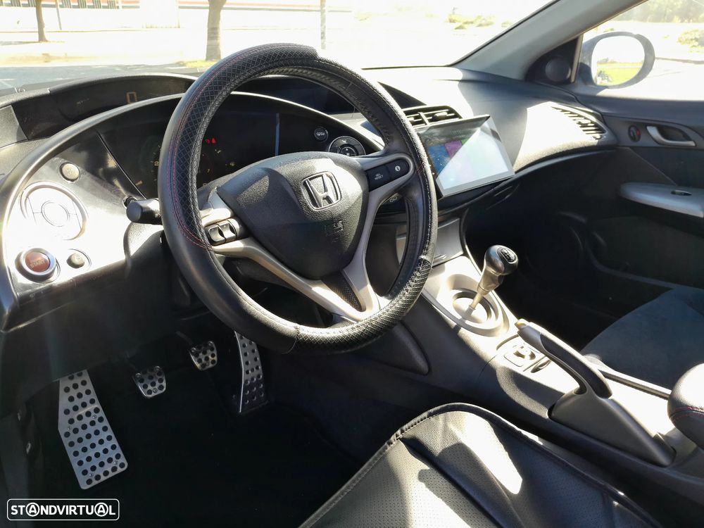 Honda Civic 1.4 Sport - 40