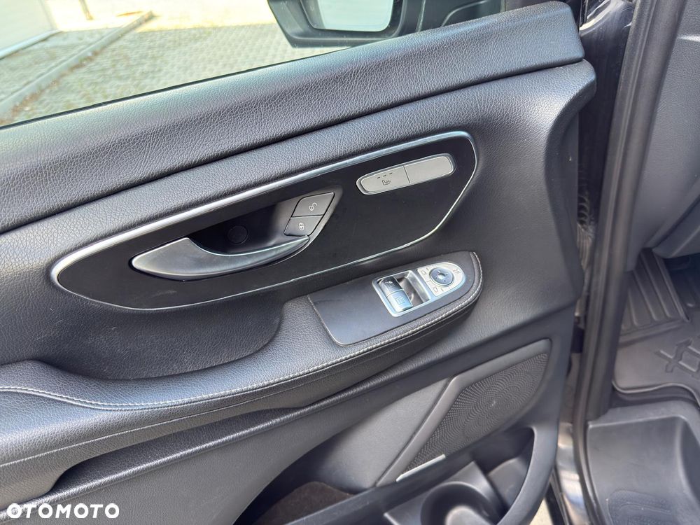 Mercedes-Benz Klasa V 250 (BlueTEC) d lang 7G-TRONIC - 30