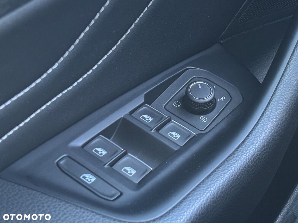Volkswagen Arteon 2.0 TSI R-Line DSG - 23