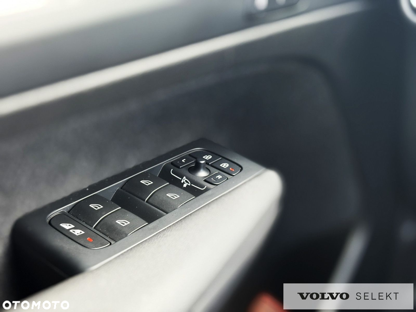 Volvo XC 40 - 31