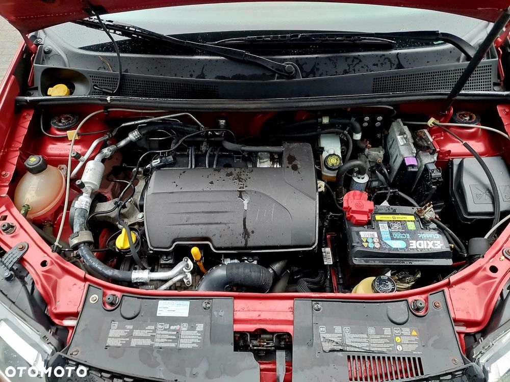 Dacia Sandero 1.2 16V 75 Live - 11