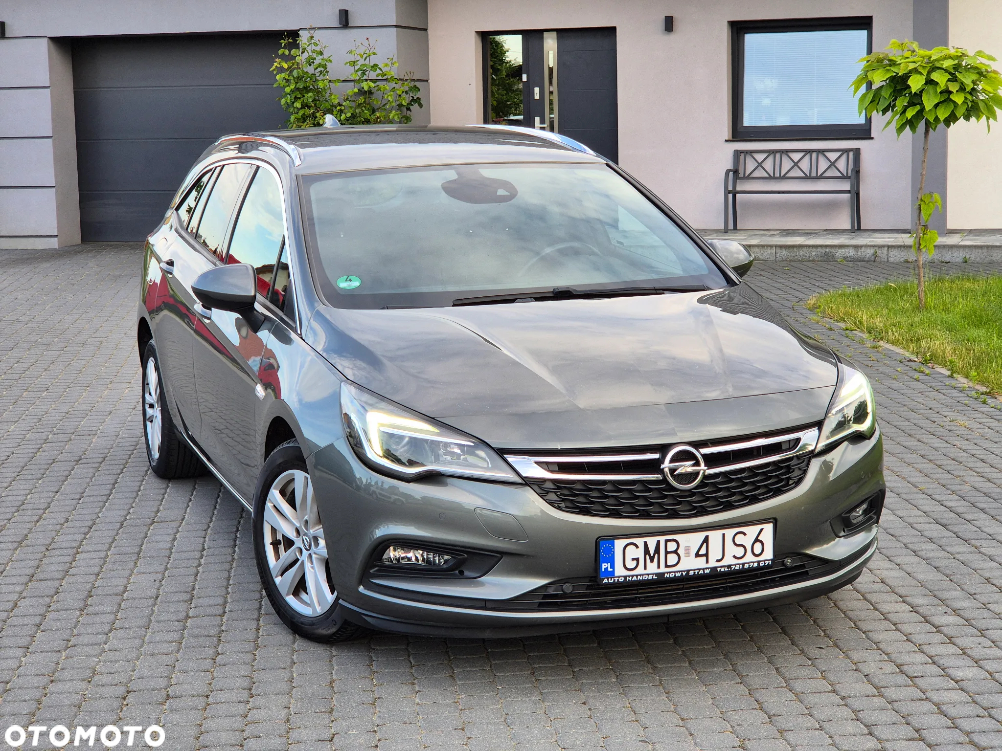 Opel Astra 1.6 D (CDTI) Start/Stop Sports Tourer Dynamic - 18