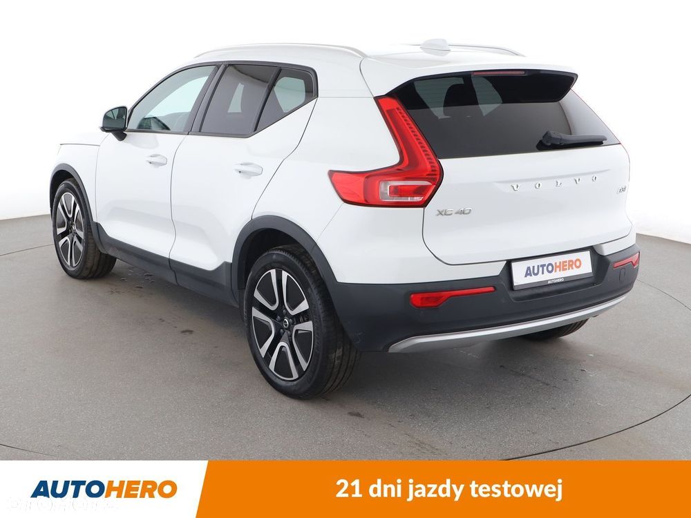 Volvo XC 40 D3 AWD - 4