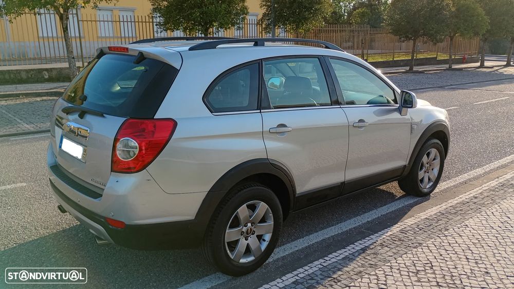 Chevrolet Captiva 2.0 VCDi Seven 7L - 6