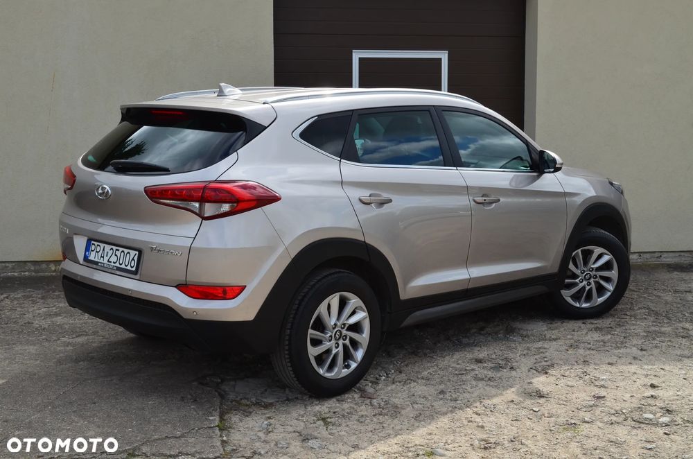 Hyundai Tucson blue 1.6 GDi 2WD Navi - 9