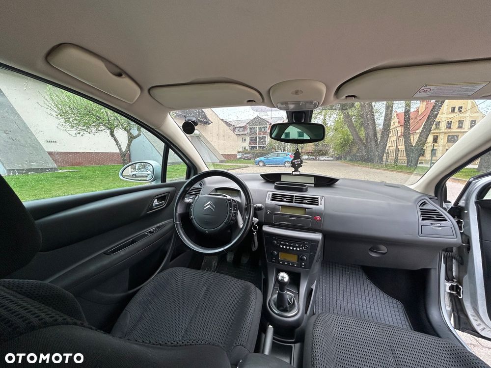 Citroën C4 1.6 16V by LOEB - 10