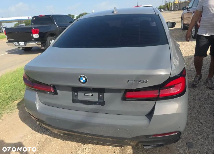 BMW Seria 5 530i M Sport Edition - 6