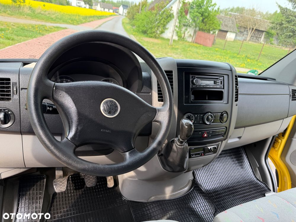 Volkswagen Crafter - 26