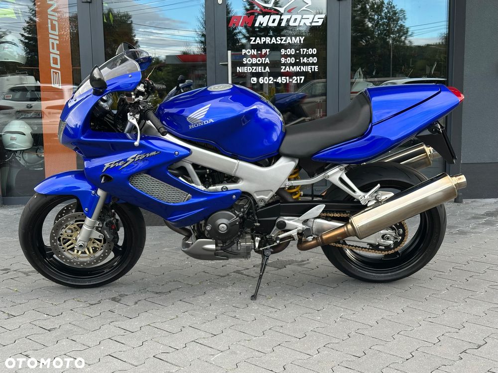 Honda VTR - 28