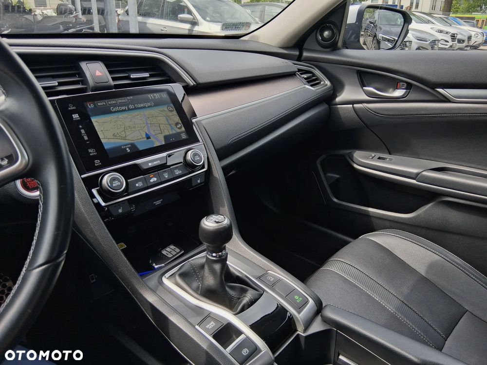 Honda Civic 1.5 T Executive - 10